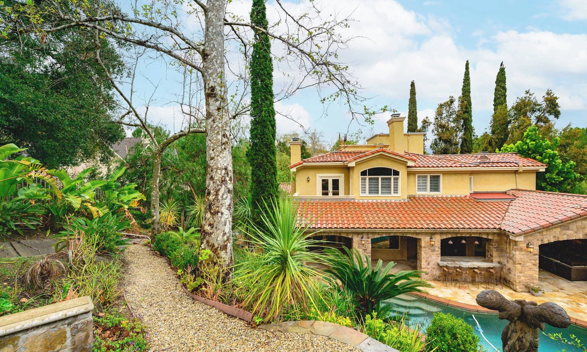 Coto de Caza House | Luxury Villa w Pool, Garden & Outdoor Lounge