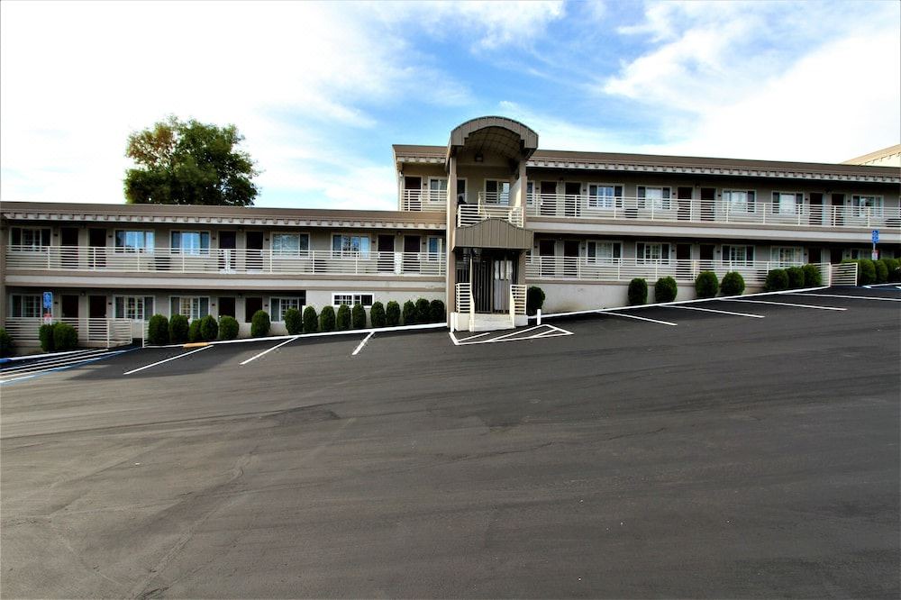 Photo of Buildings in Hayward