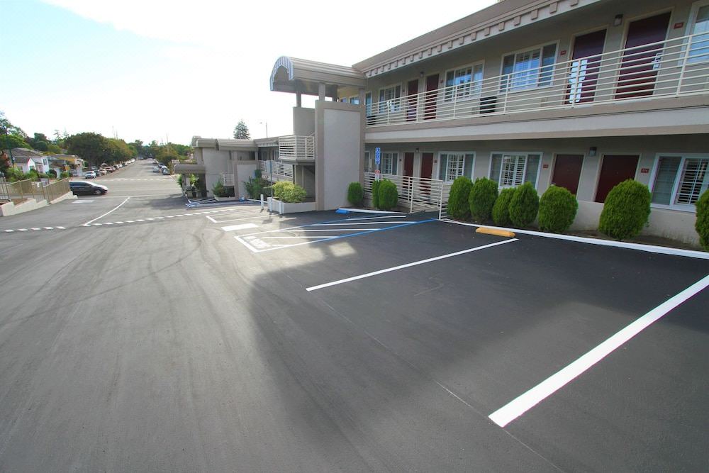 Photo of Buildings in Hayward