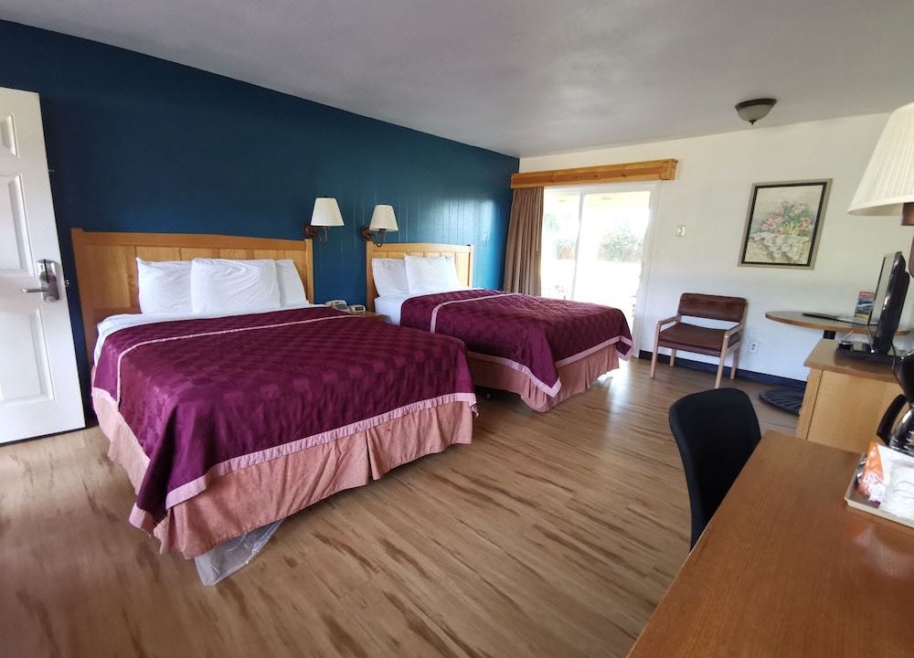Photo of Bedroom in Lakeport