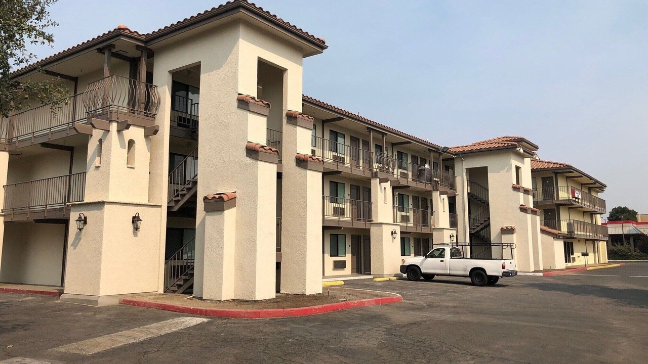 Photo of Buildings in Tulare