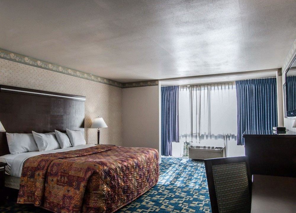 Photo of Bedroom in Townsite