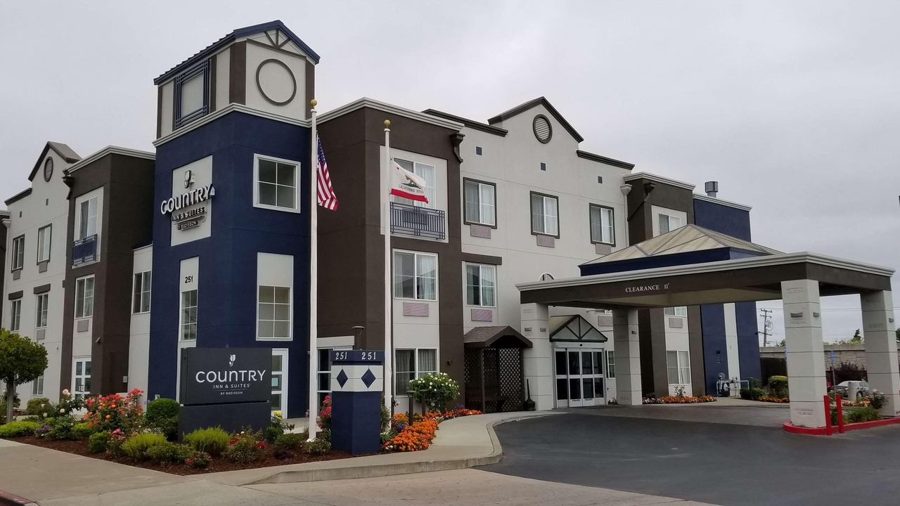 Photo of Buildings in San Carlos