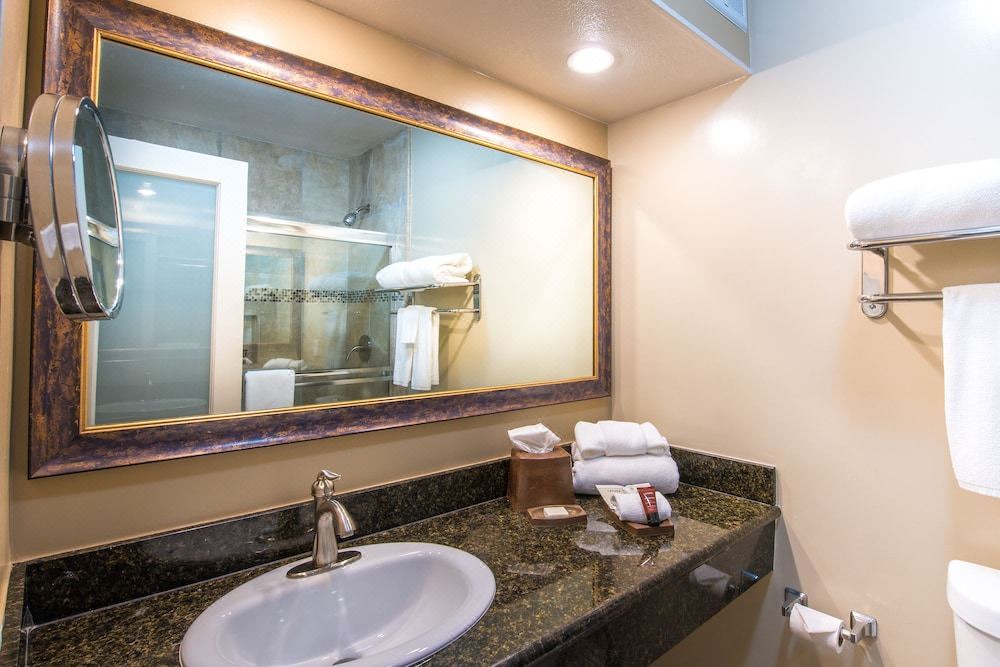 Photo of Bathroom in Barron Park
