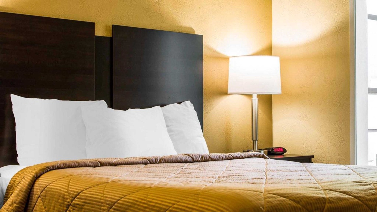 Photo of Bedroom in Boulevard Park
