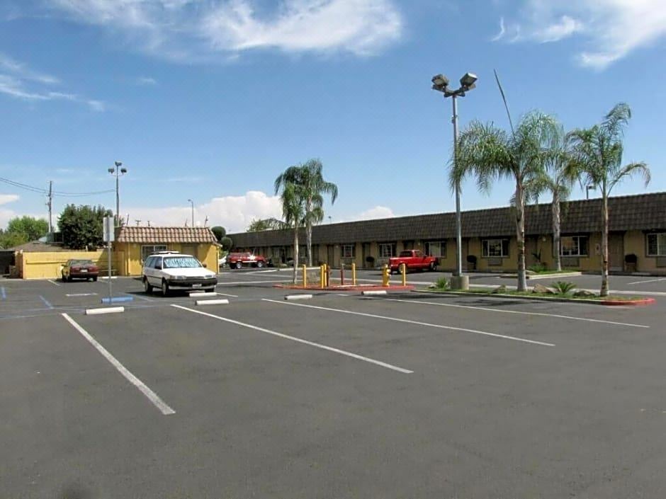 Photo of Buildings in Clovis