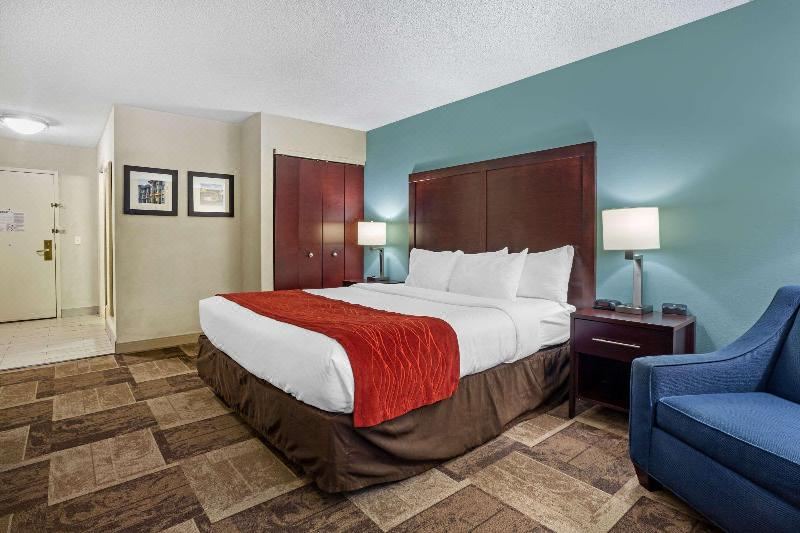 Photo of Bedroom in Newark