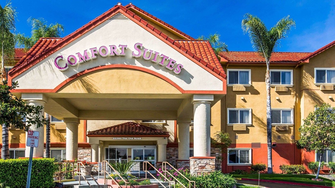 Photo of Buildings in Stevenson Ranch