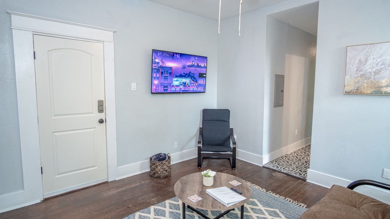 Photo of Livingroom in Southtown