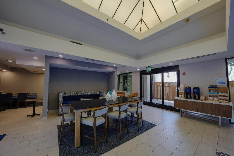 Photo of Livingroom in Santa Clara