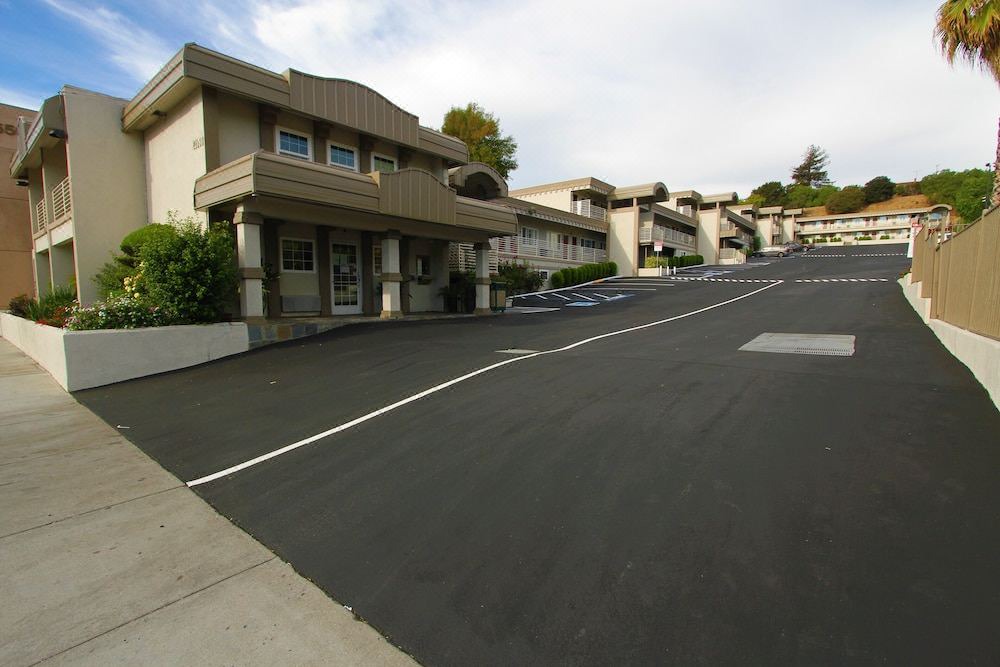 Photo of Buildings in Hayward