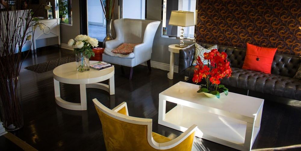 Photo of Livingroom in West Los Angeles