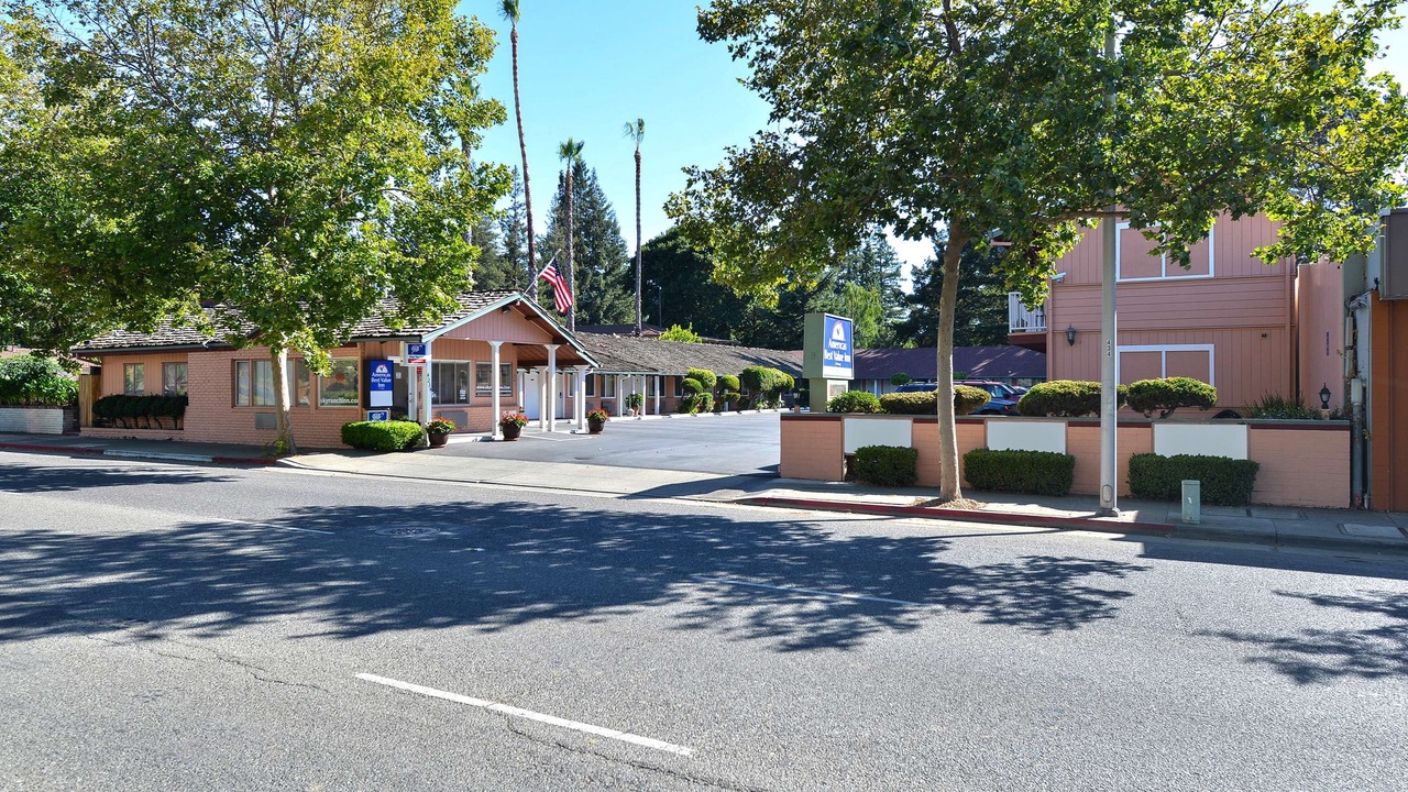 Photo of Others in Palo Alto