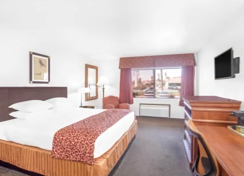 Photo of Bedroom in Barstow