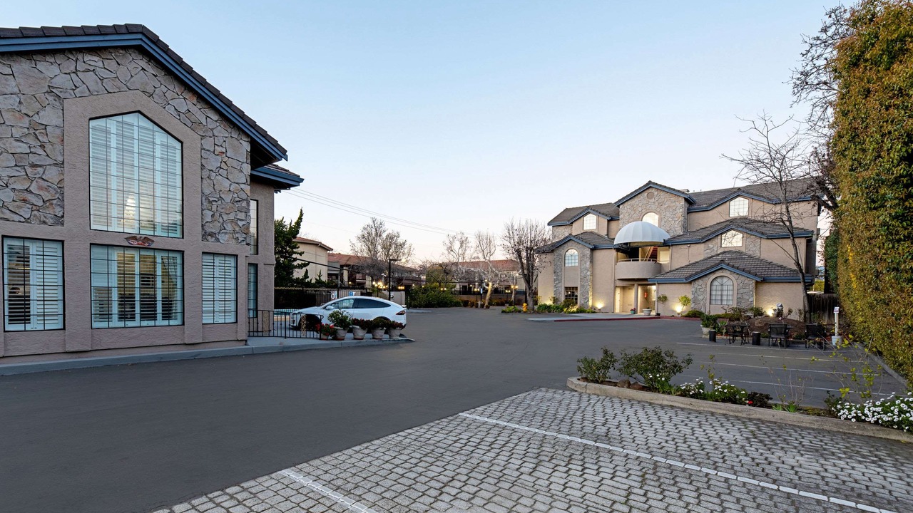 Photo of Buildings in South San Jose