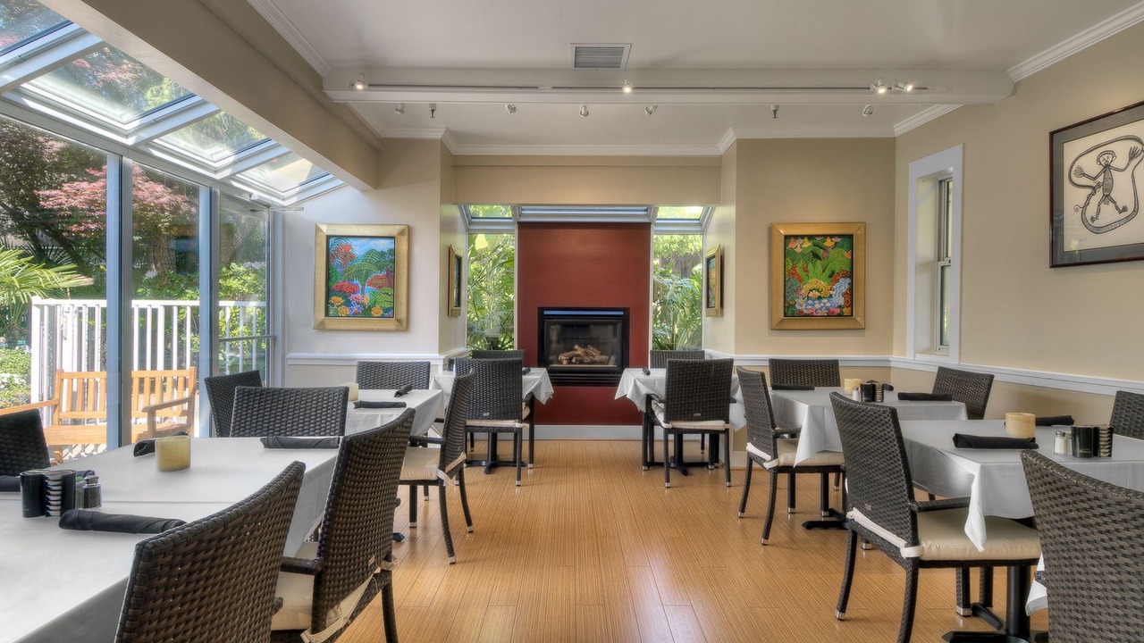 Photo of Livingroom in Palo Alto