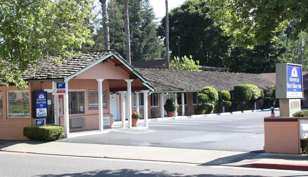 Photo of Buildings in Palo Alto