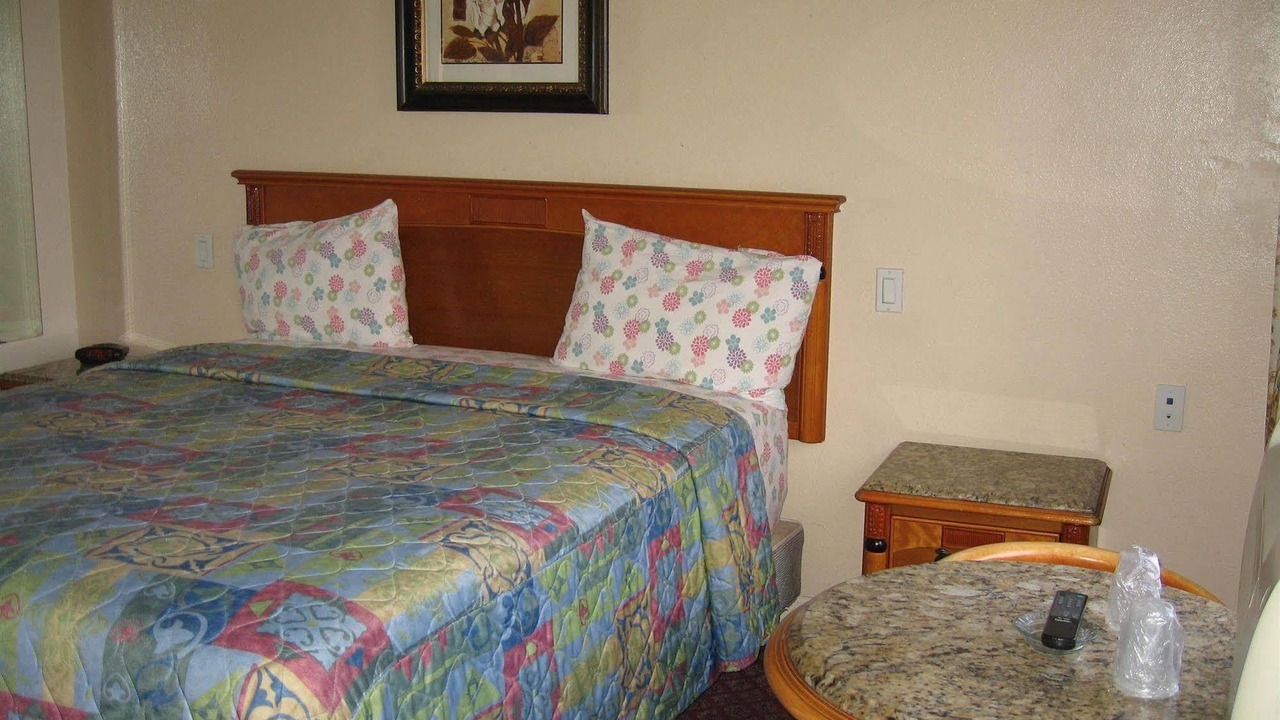 Photo of Bedroom in Sutter