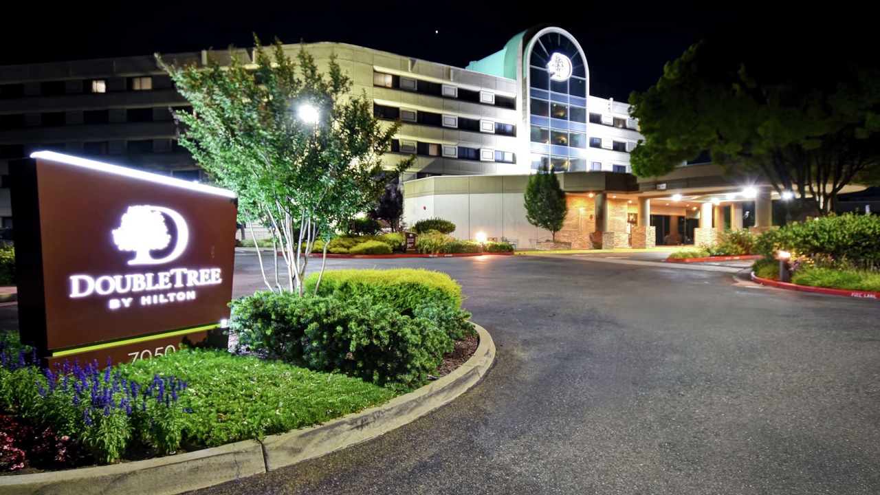Photo of Buildings in Pleasanton