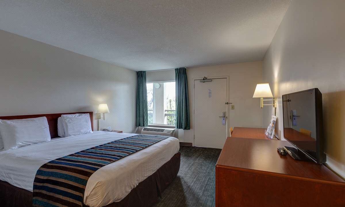Photo of Bedroom in Buena Park
