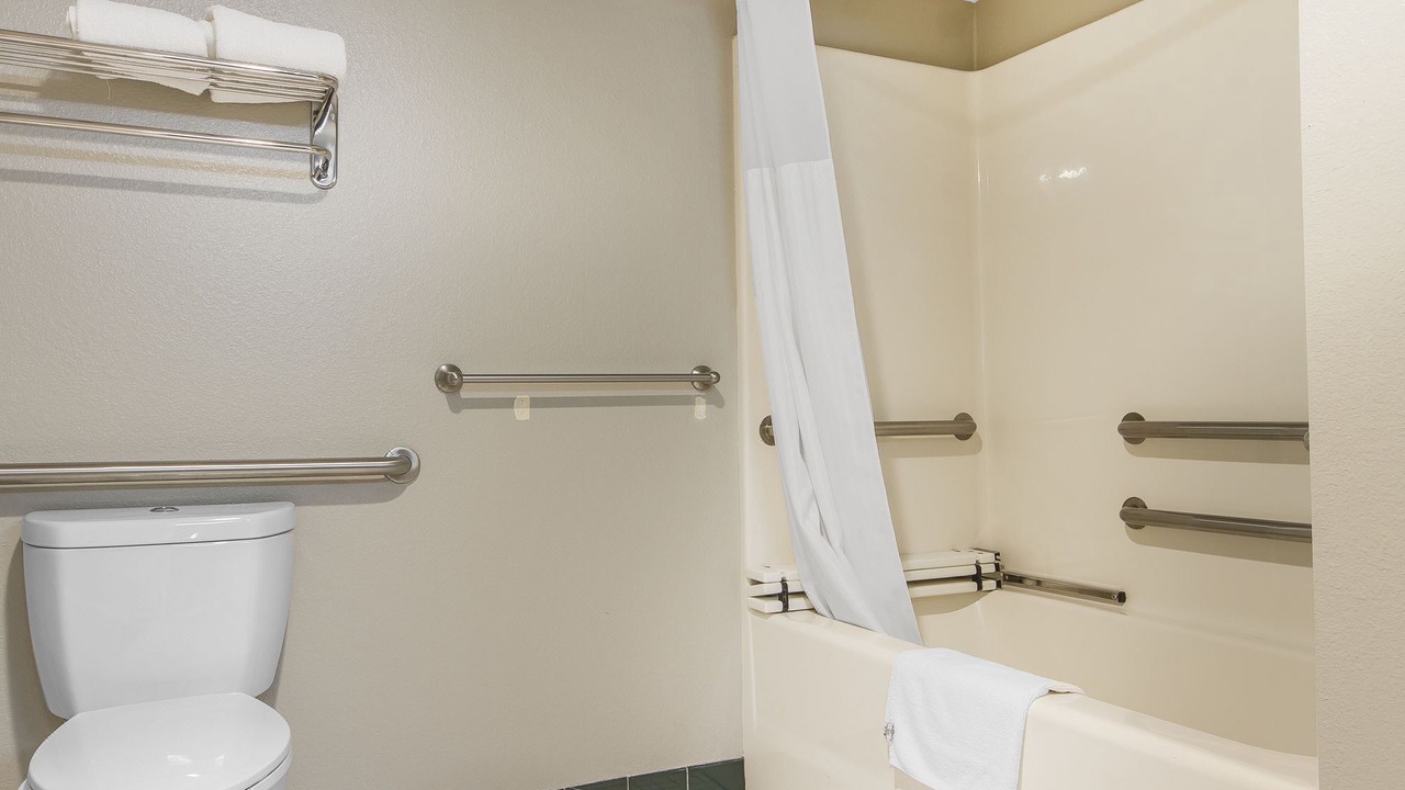 Photo of Bathroom in Pacific