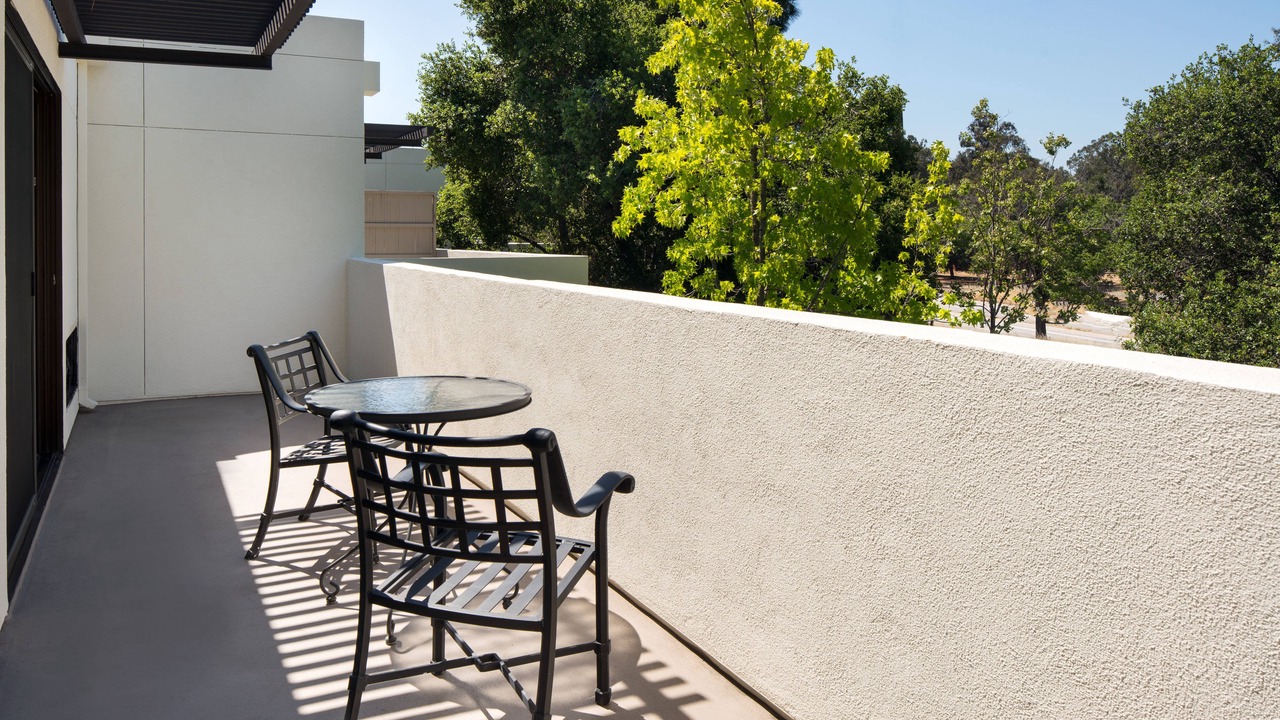 Photo of Patio Balcony in University South