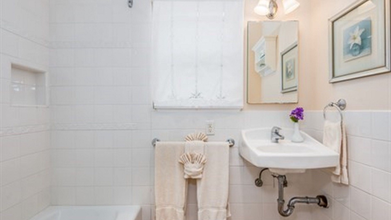 Photo of Bathroom in West Beach