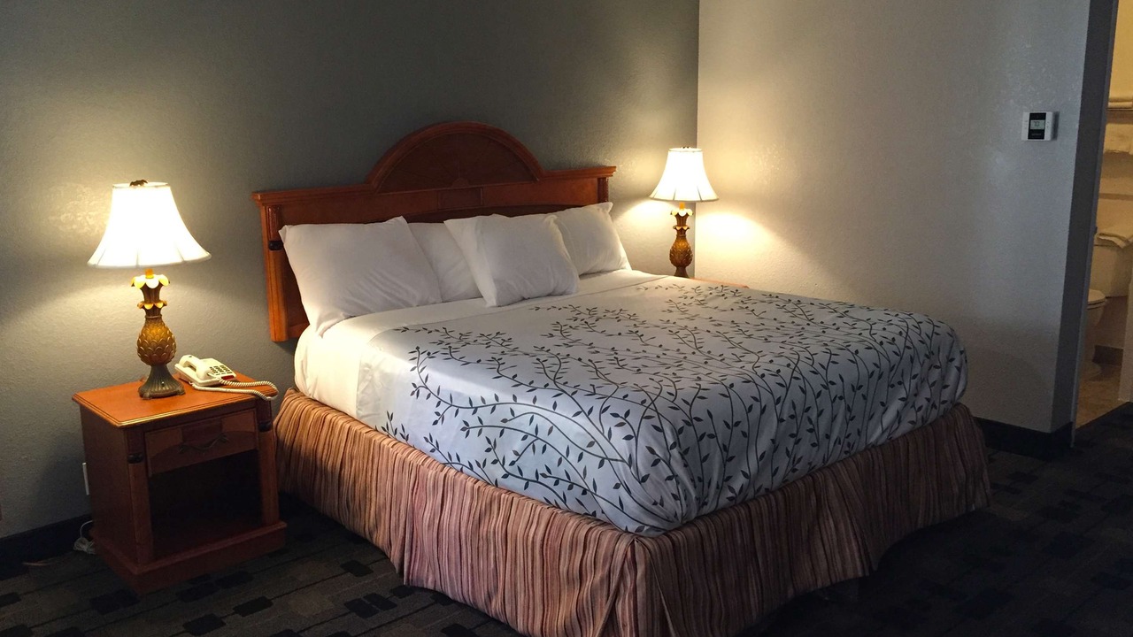 Photo of Bedroom in Milpitas