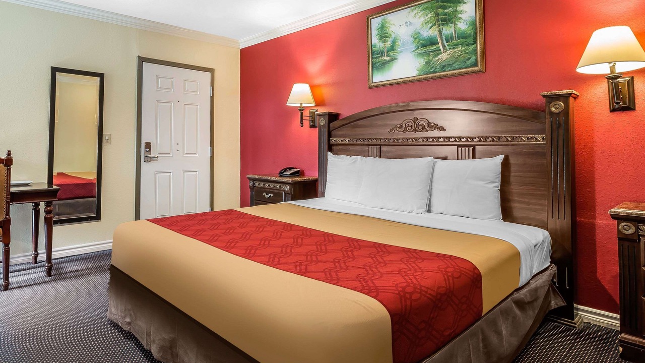 Photo of Bedroom in Circle Area