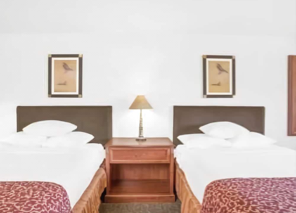 Photo of Bedroom in Barstow