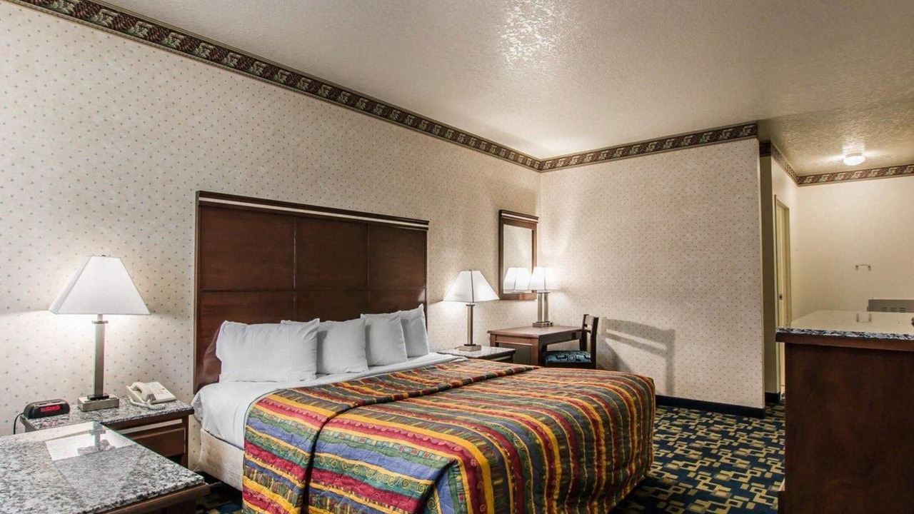Photo of Bedroom in Townsite