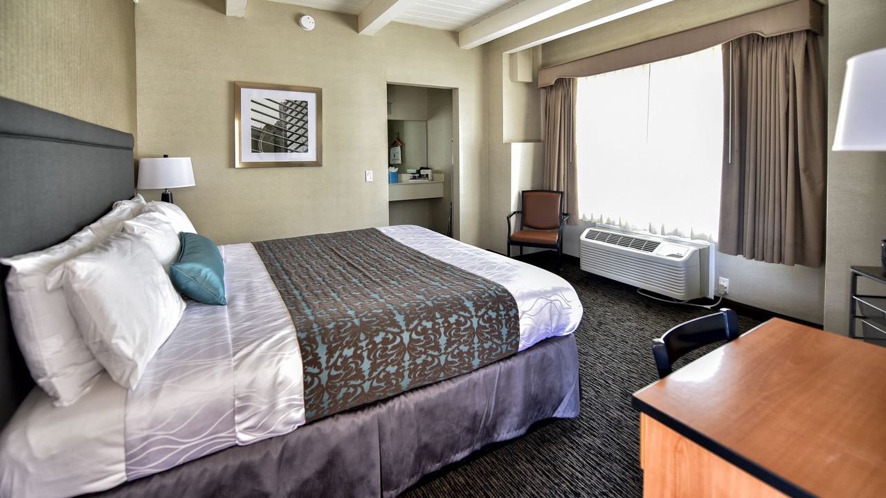 Photo of Bedroom in Downtown San Francisco