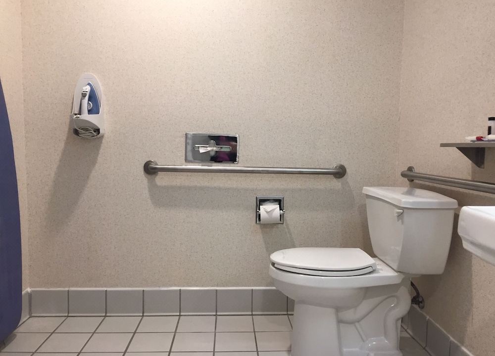 Photo of Bathroom in Willows