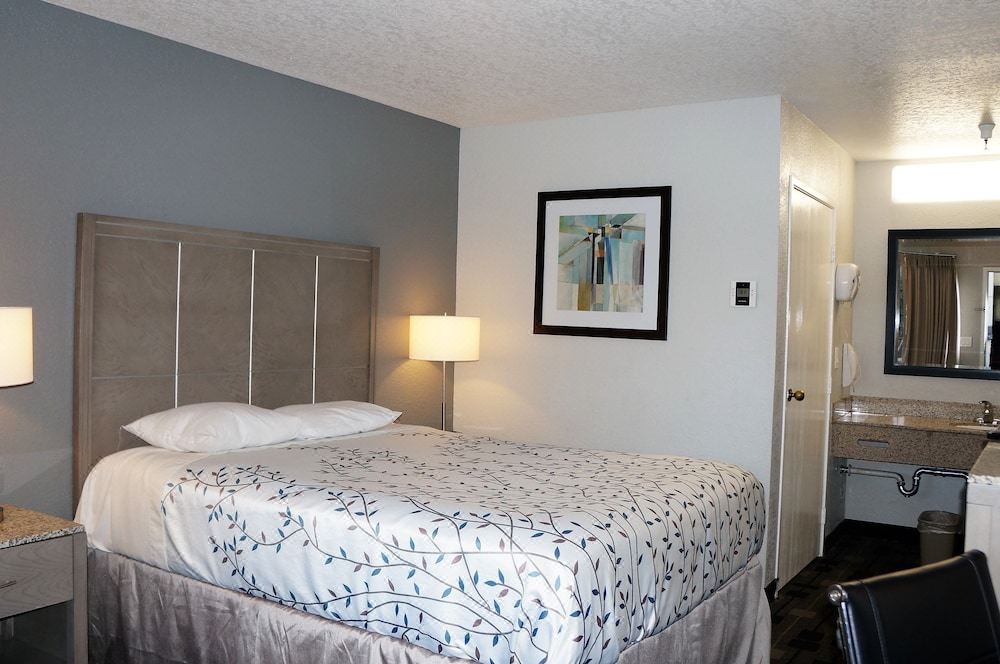 Photo of Bedroom in Milpitas