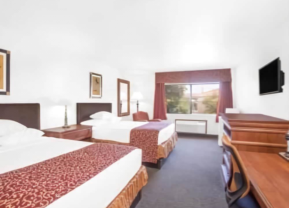Photo of Bedroom in Barstow