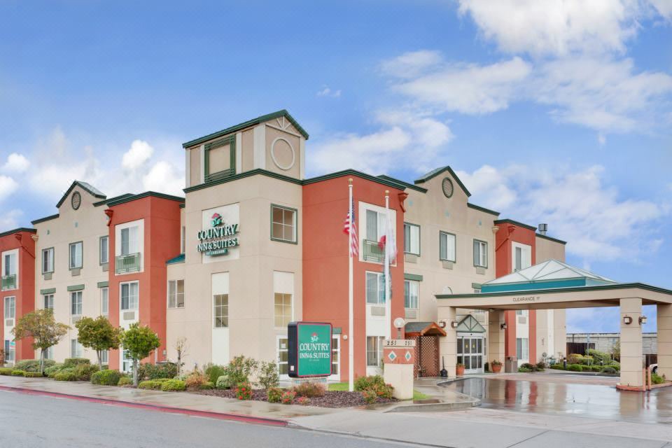 Photo of Buildings in San Carlos