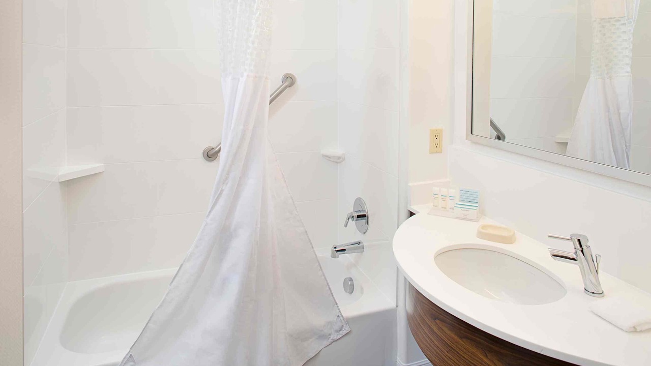 Photo of Bathroom in Palmdale