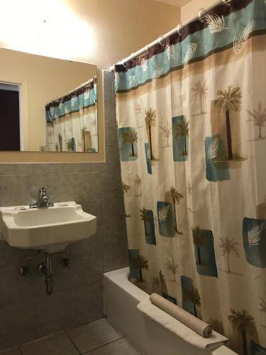 Photo of Bathroom in Willits