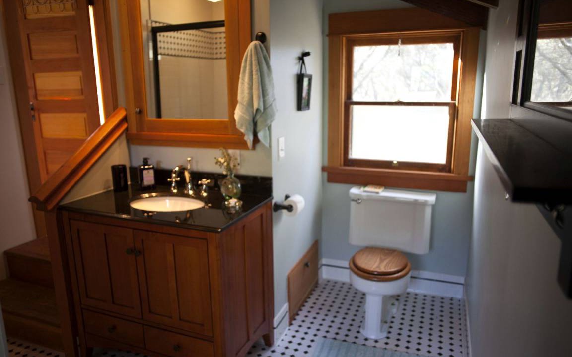 Photo of Bathroom in Oakhurst
