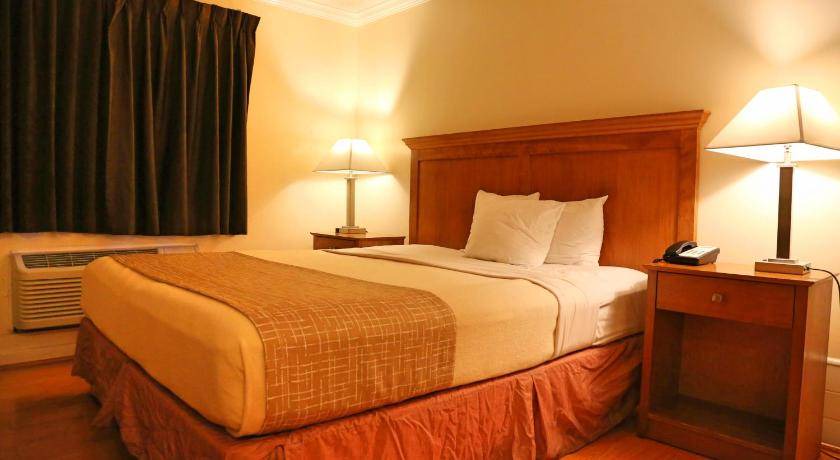 Photo of Bedroom in Lamanda Park