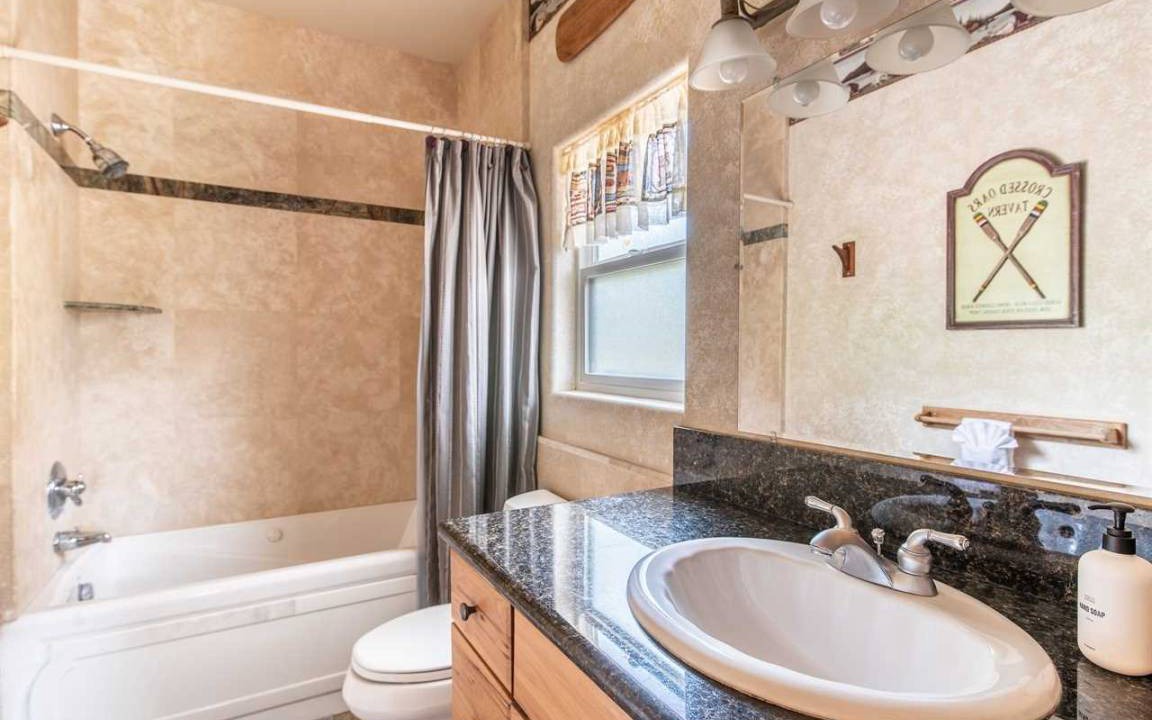 Photo of Bathroom in Castle Glen Estates