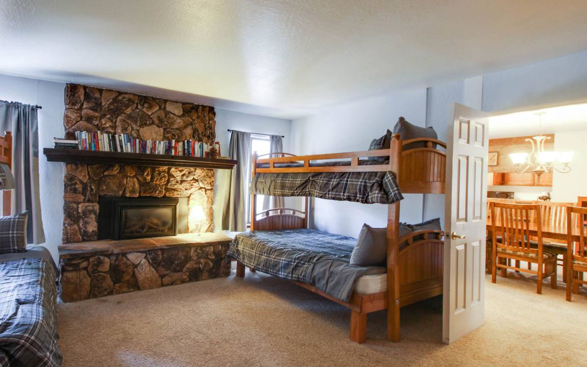Photo of Bedroom in Al Tahoe