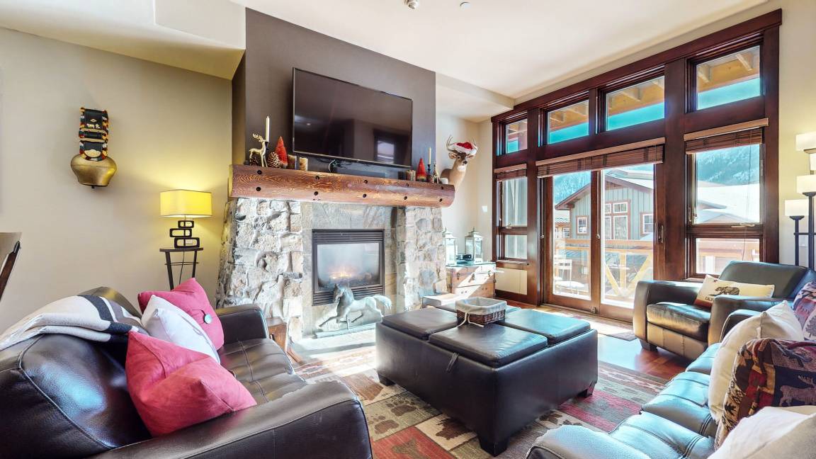 Photo of Livingroom in Mammoth Lakes