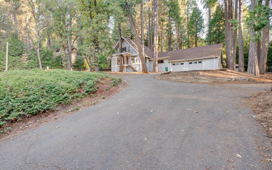Photo of Others in Pollock Pines