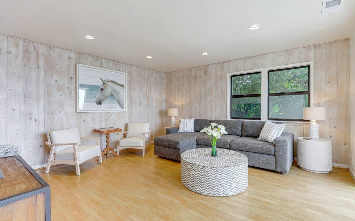 Photo of Livingroom in Santa Barbara