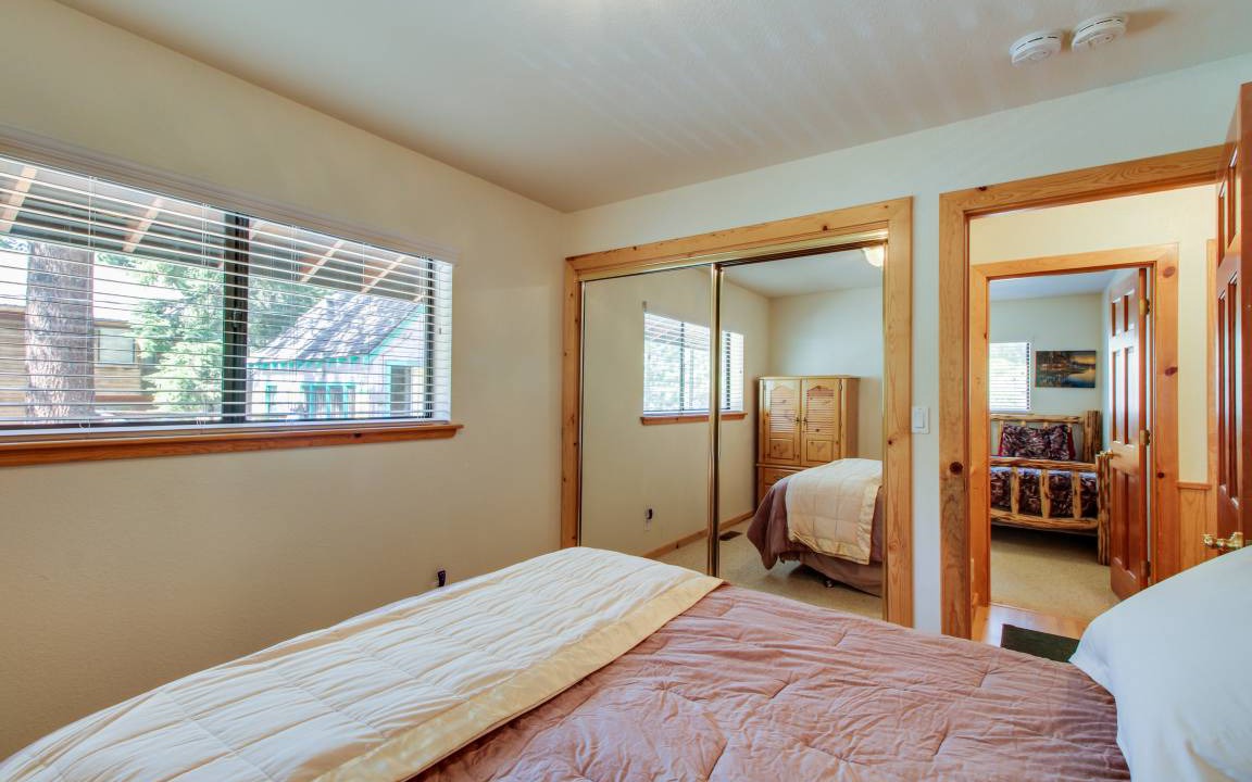 Photo of Others in Tahoe Vista