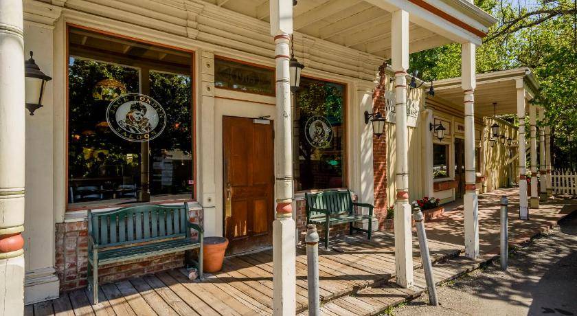 Photo of Others in Glen Ellen