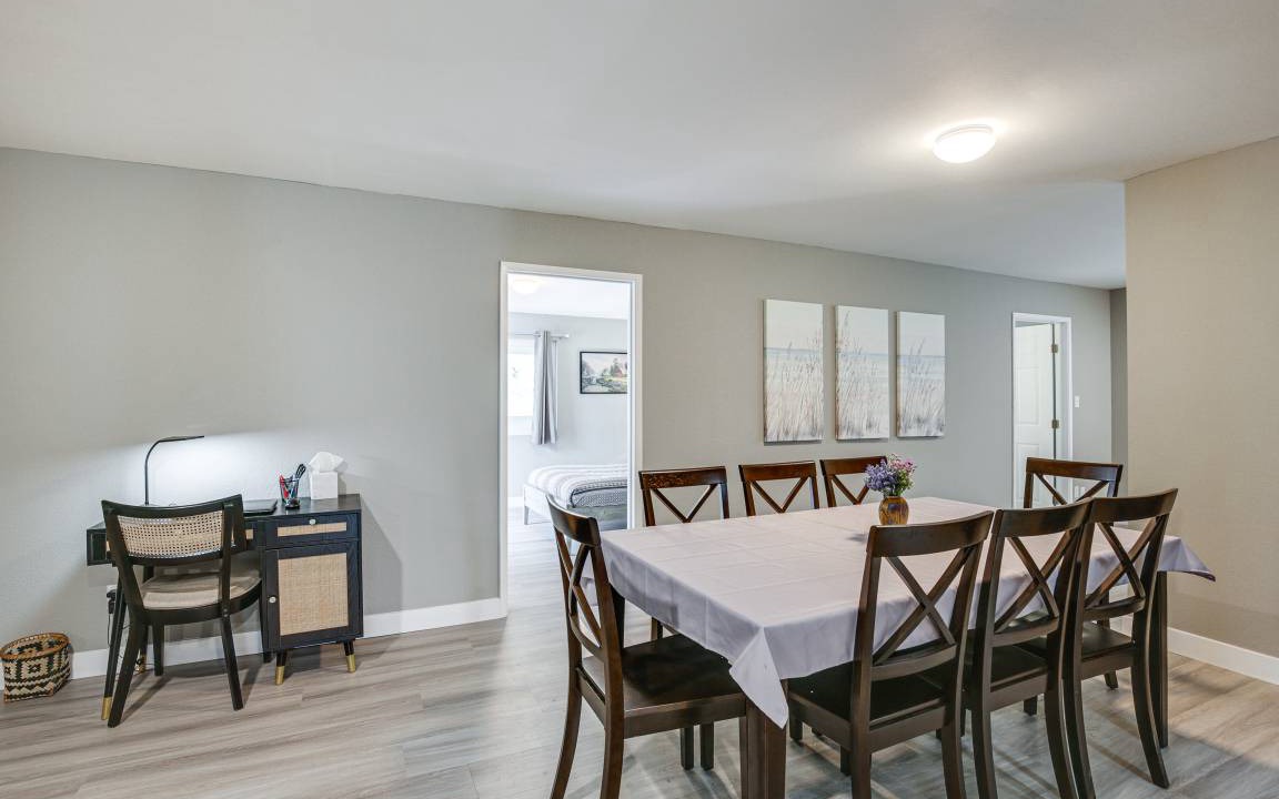Photo of Livingroom in Spring Valley