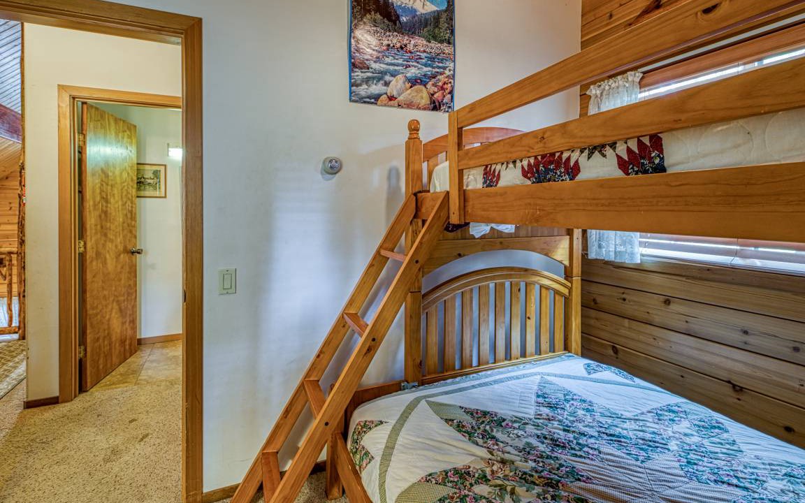 Photo of Bedroom in Al Tahoe