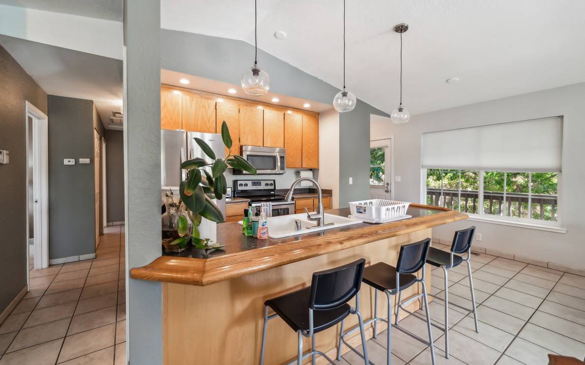 Photo of Kitchen in Clearlake Park